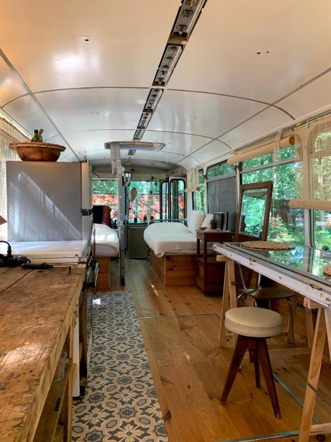 Magic Roof Top Bus With Big Bath In The Tree Forest! 米尼赞海滩 外观 照片